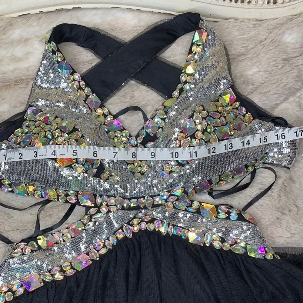 Blondie Nites•Dress - Picture 9 of 11